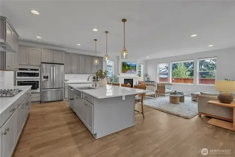 27066 Summit Park Way SE Maple Valley WA 98038