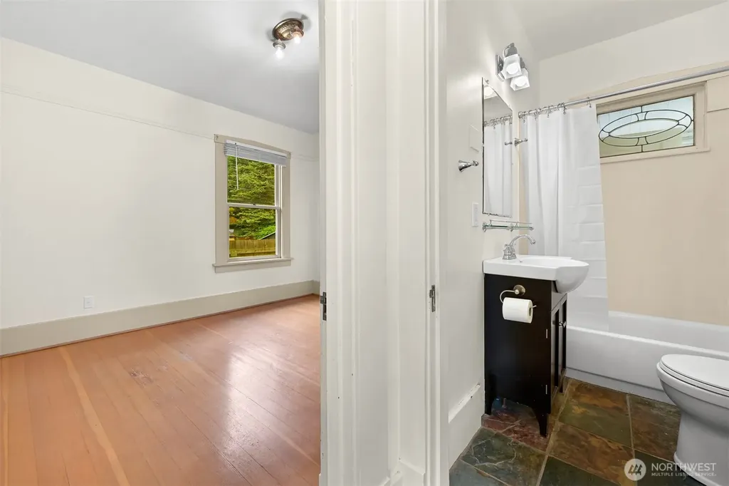 2615 Northwest Avenue Bellingham WA 98225