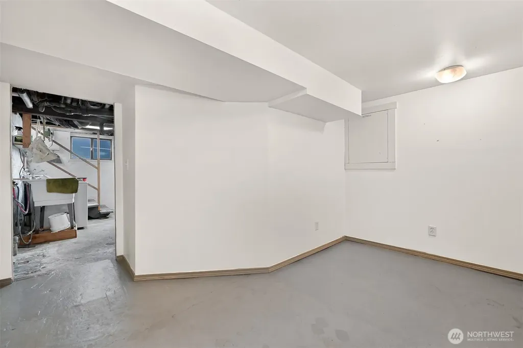 2615 Northwest Avenue Bellingham WA 98225