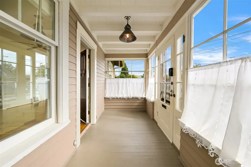 2615 Northwest Avenue Bellingham WA 98225