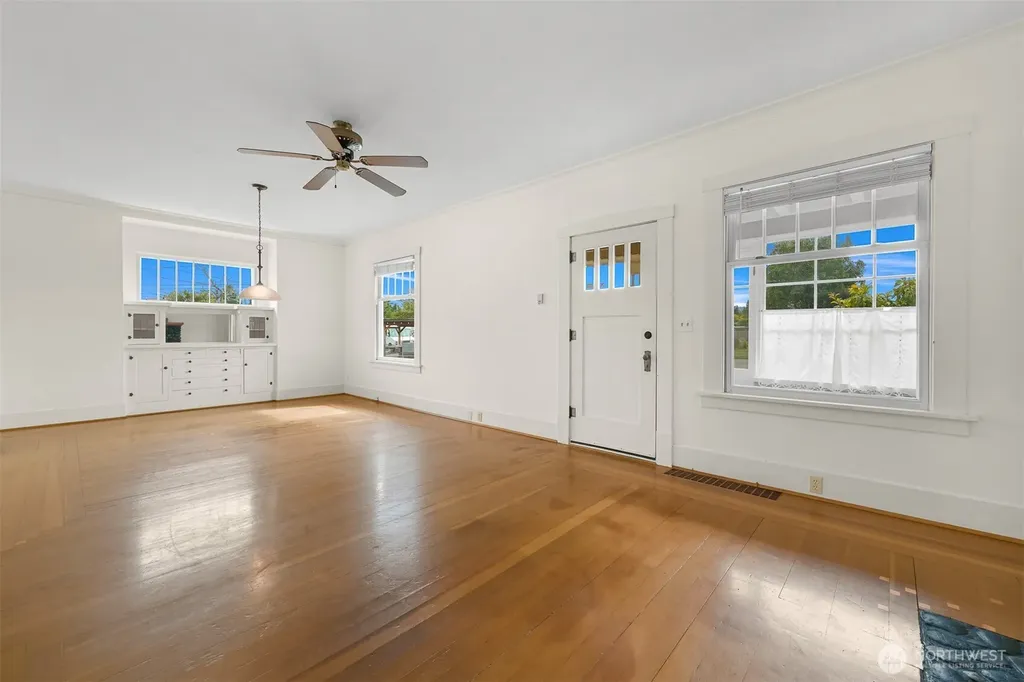 2615 Northwest Avenue Bellingham WA 98225