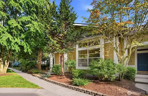 15637 NE 92nd Way Redmond WA 98052