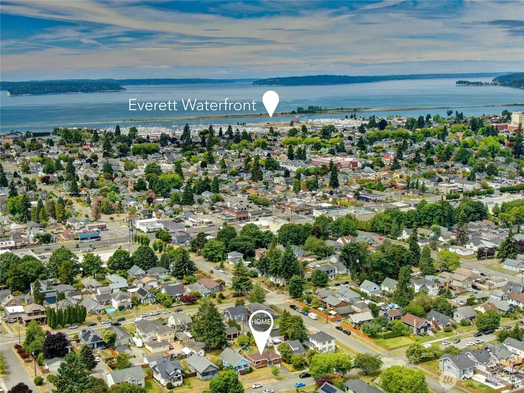 2010 Virginia Avenue Everett WA 98201