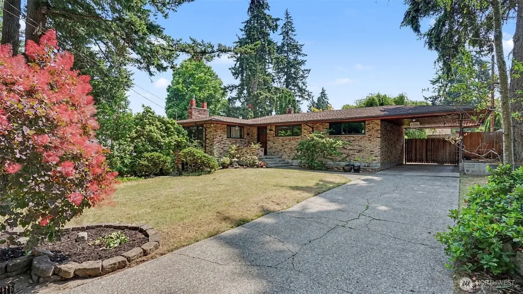 1335 N 180th Street Shoreline WA 98133