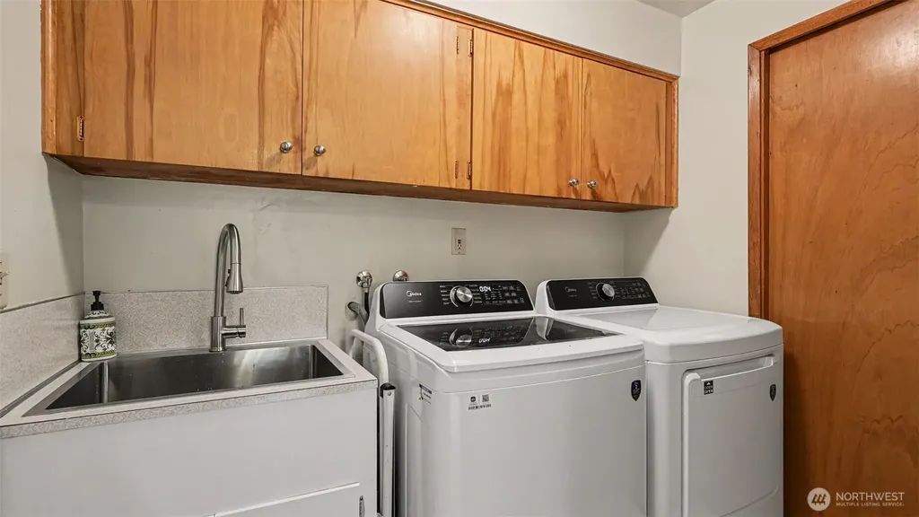 1335 N 180th Street Shoreline WA 98133