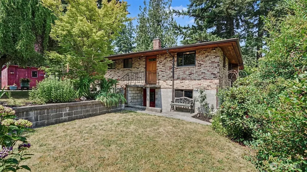 1335 N 180th Street Shoreline WA 98133