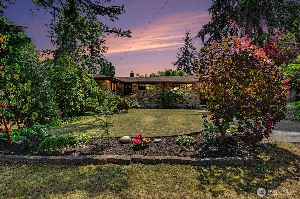 1335 N 180th Street Shoreline WA 98133