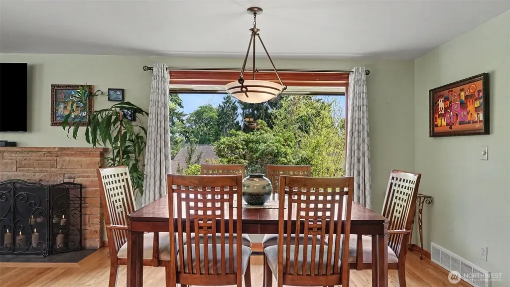 1335 N 180th Street Shoreline WA 98133