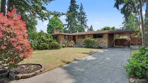 1335 N 180th Street Shoreline WA 98133