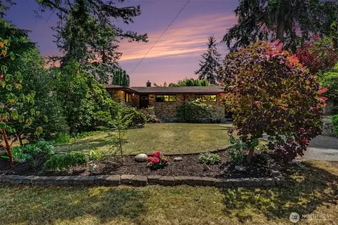 1335 N 180th Street Shoreline WA 98133
