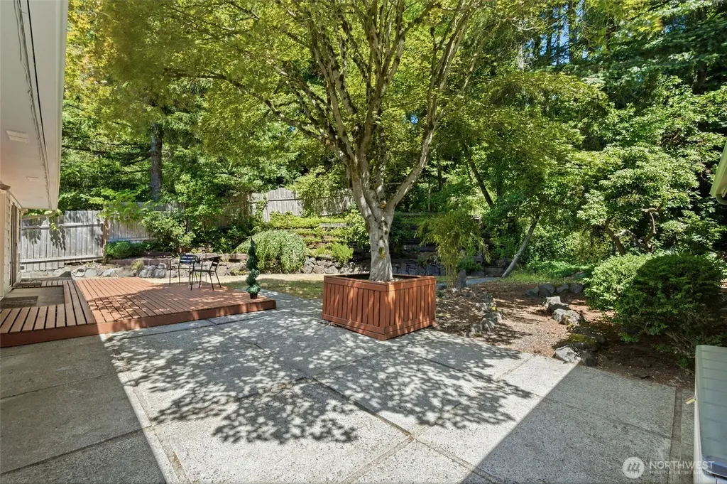 18350 Evanston Avenue N Shoreline WA 98133