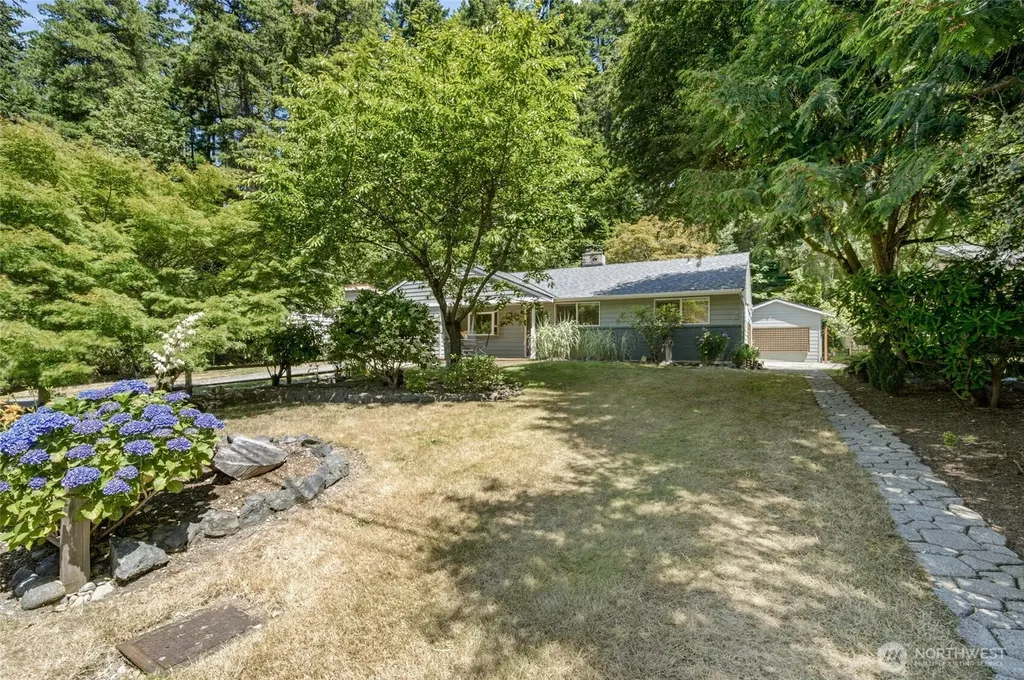 18350 Evanston Avenue N Shoreline WA 98133