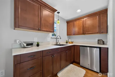 18350 Evanston Avenue N Shoreline WA 98133