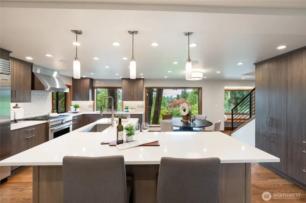 5100 NE 55th Street Seattle WA 98105