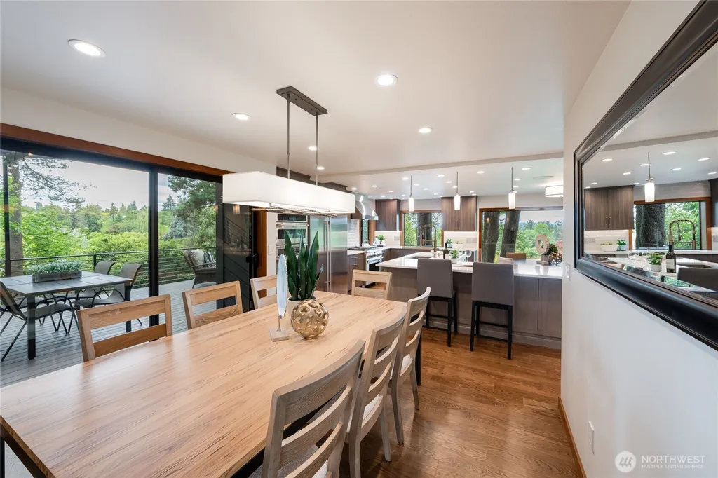 5100 NE 55th Street Seattle WA 98105