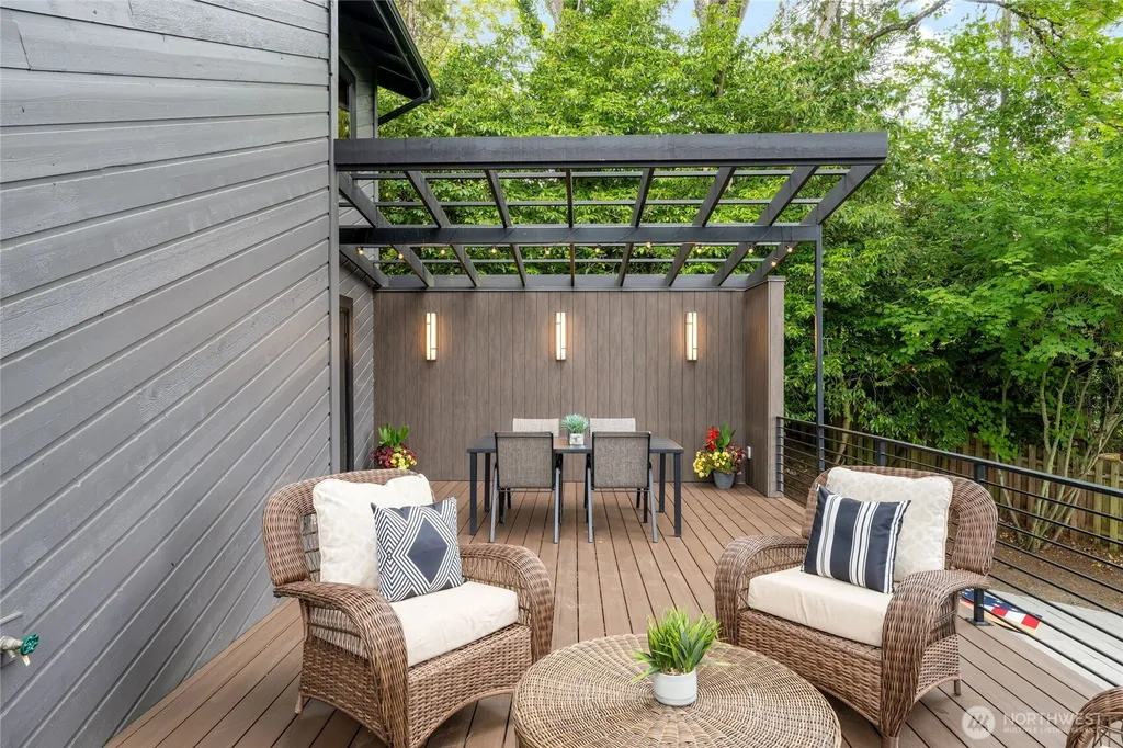 5100 NE 55th Street Seattle WA 98105