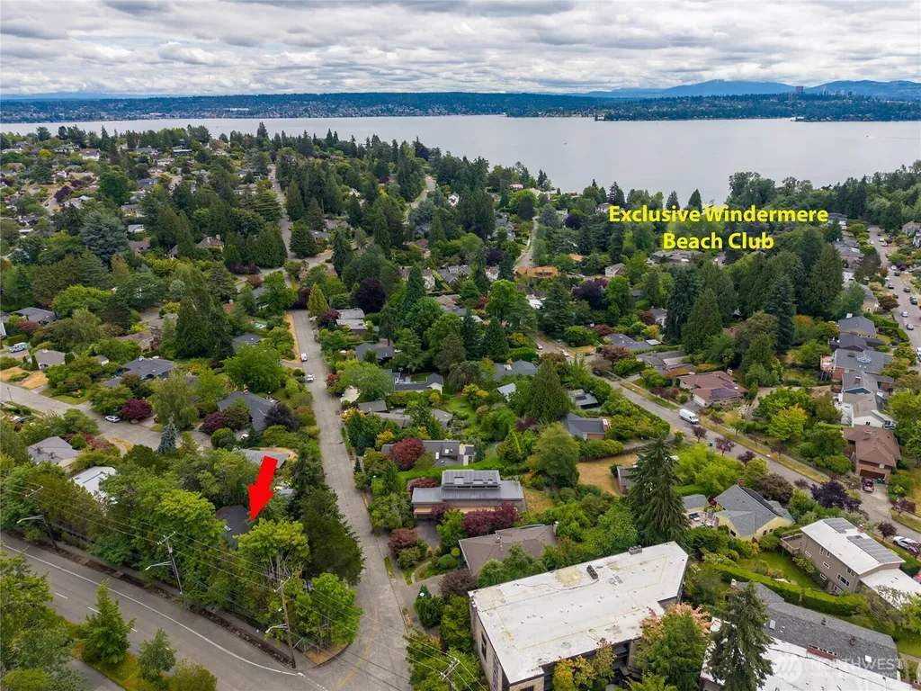 5100 NE 55th Street Seattle WA 98105