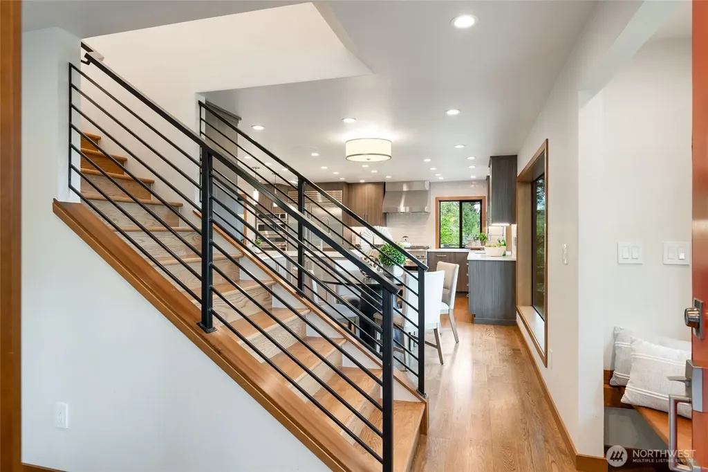 5100 NE 55th Street Seattle WA 98105