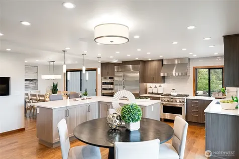 5100 NE 55th Street Seattle WA 98105