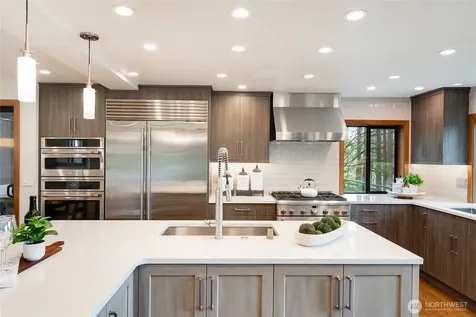5100 NE 55th Street Seattle WA 98105