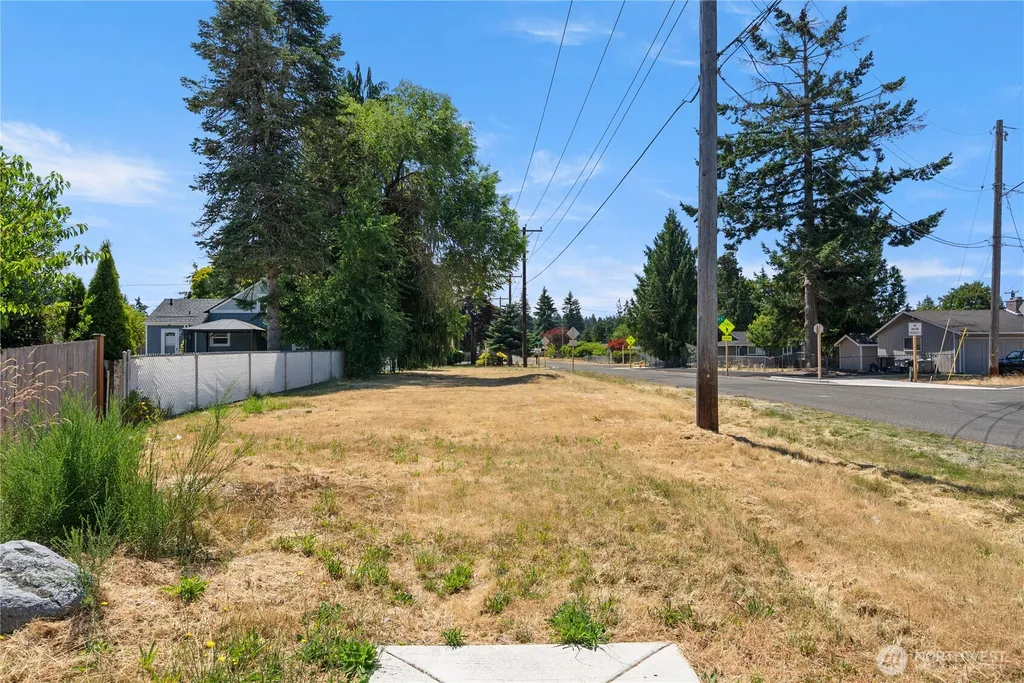 13439 8th Avenue Ct S Tacoma WA 98444