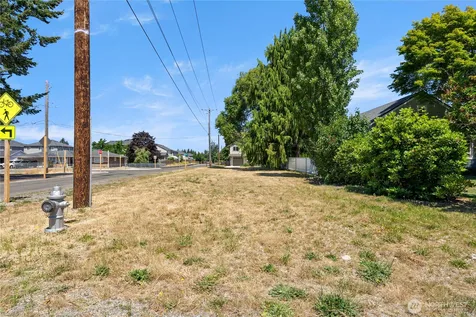 13439 8th Avenue Ct S Tacoma WA 98444