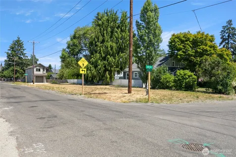 13439 8th Avenue Ct S Tacoma WA 98444