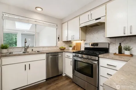 120 155th Street SE Lynnwood WA 98087