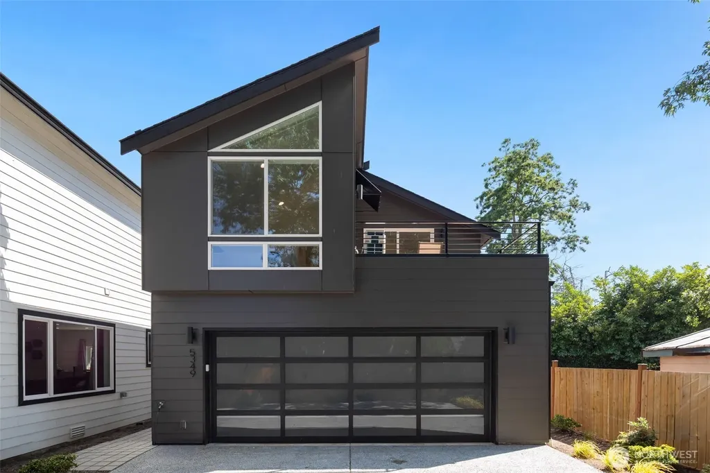 5349 S Fountain Street Seattle WA 98178