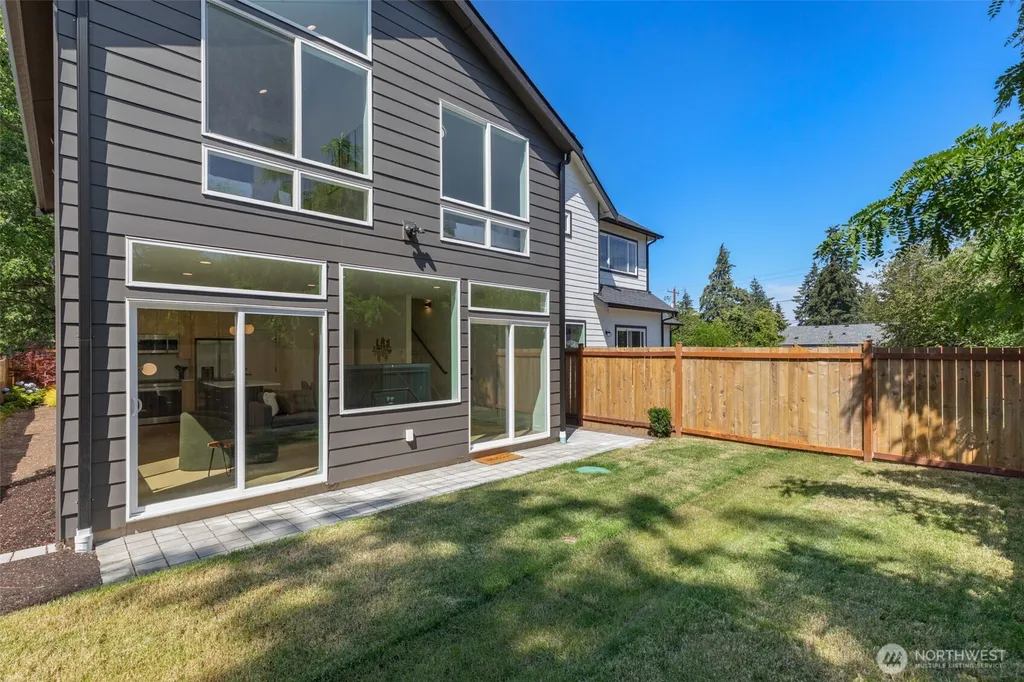 5349 S Fountain Street Seattle WA 98178