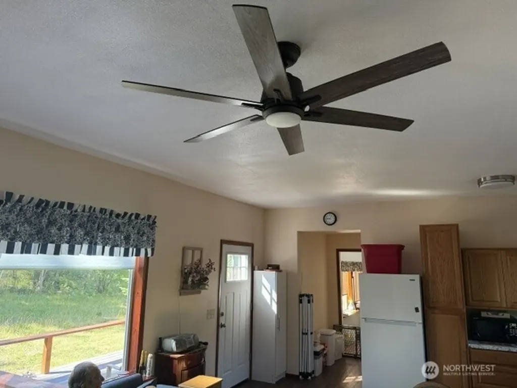 293 Blue Meadow Tonasket WA 98855