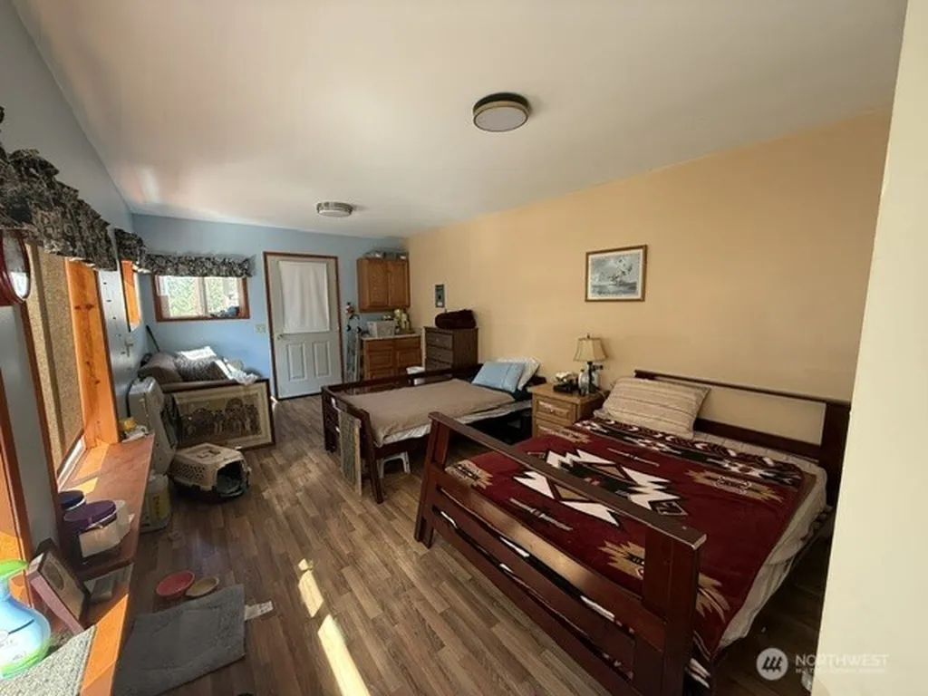 293 Blue Meadow Tonasket WA 98855