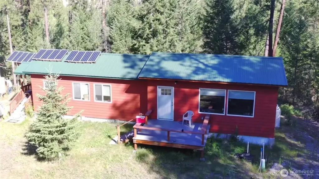 293 Blue Meadow Tonasket WA 98855