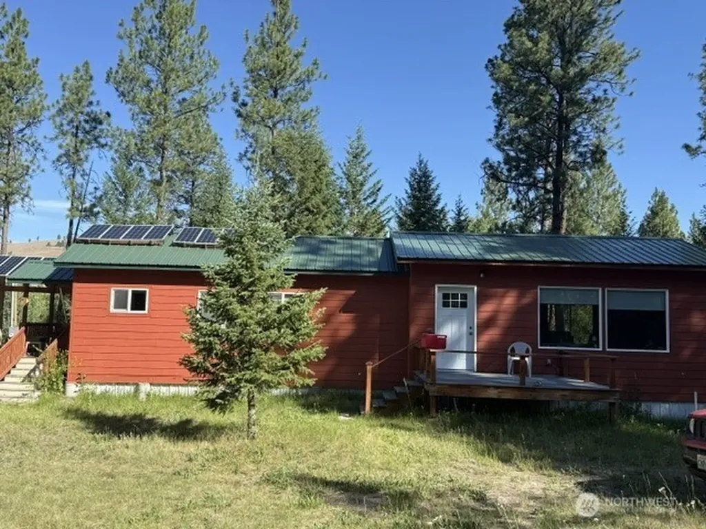 293 Blue Meadow Tonasket WA 98855