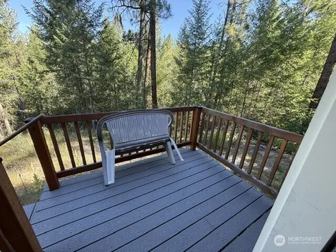 293 Blue Meadow Tonasket WA 98855
