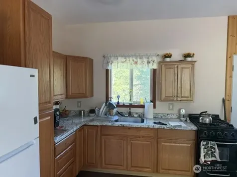293 Blue Meadow Tonasket WA 98855