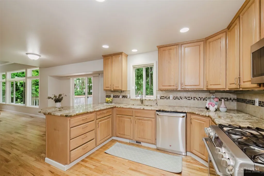 6961 Wentworth Avenue SW Port Orchard WA 98367