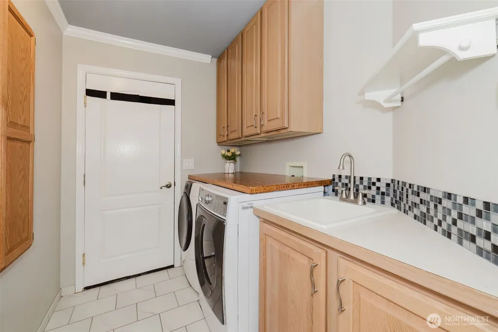 6961 Wentworth Avenue SW Port Orchard WA 98367
