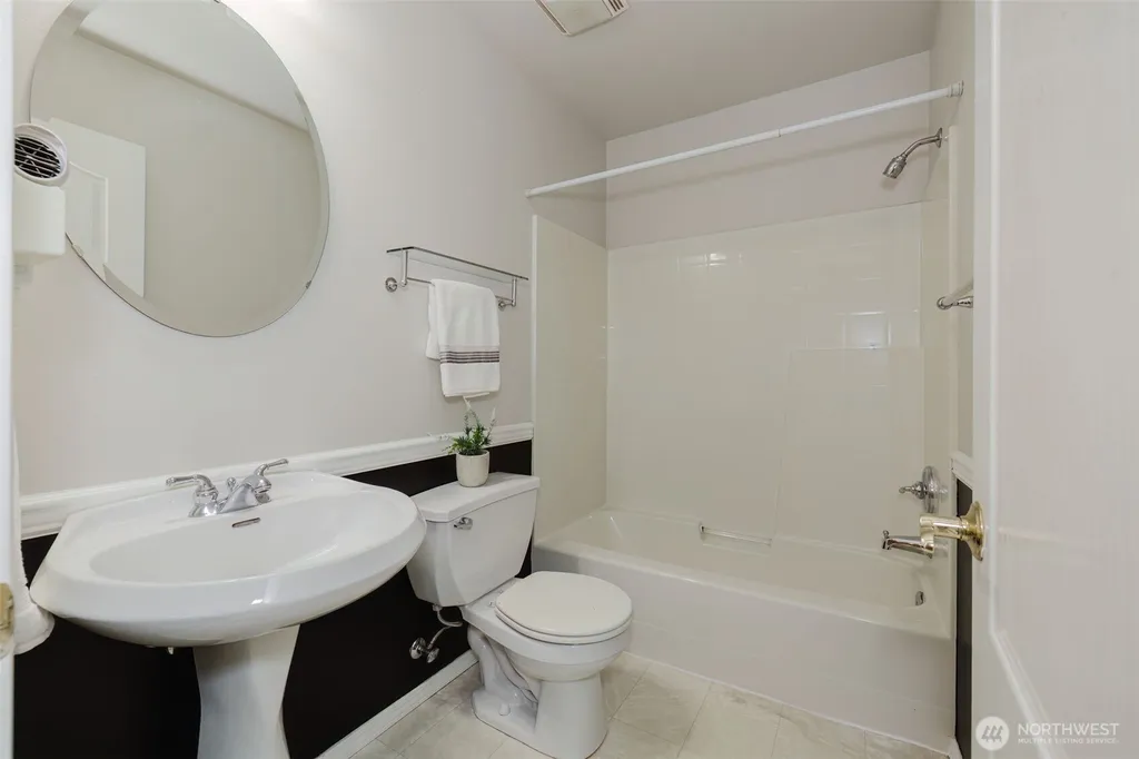 6961 Wentworth Avenue SW Port Orchard WA 98367