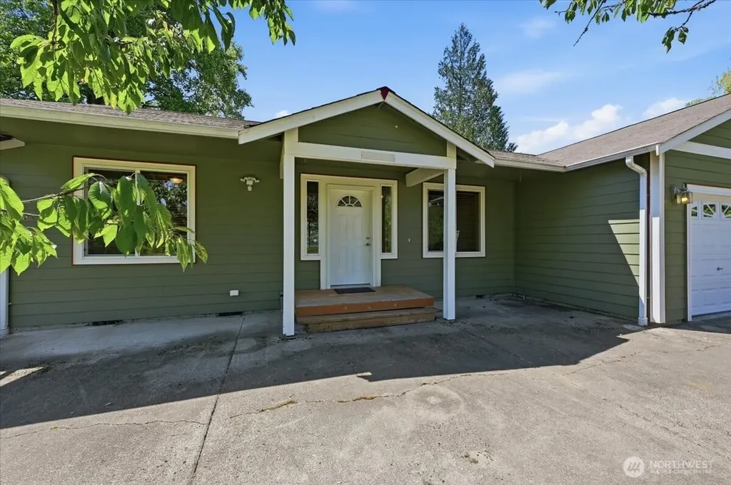 32219 116th Street SE Sultan WA 98294