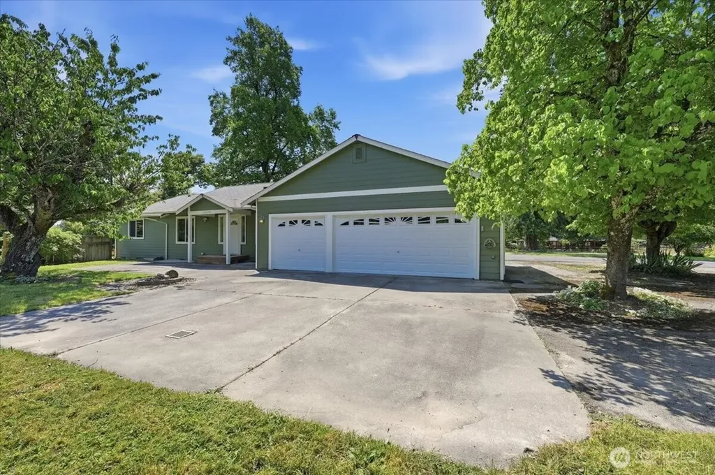 32219 116th Street SE Sultan WA 98294