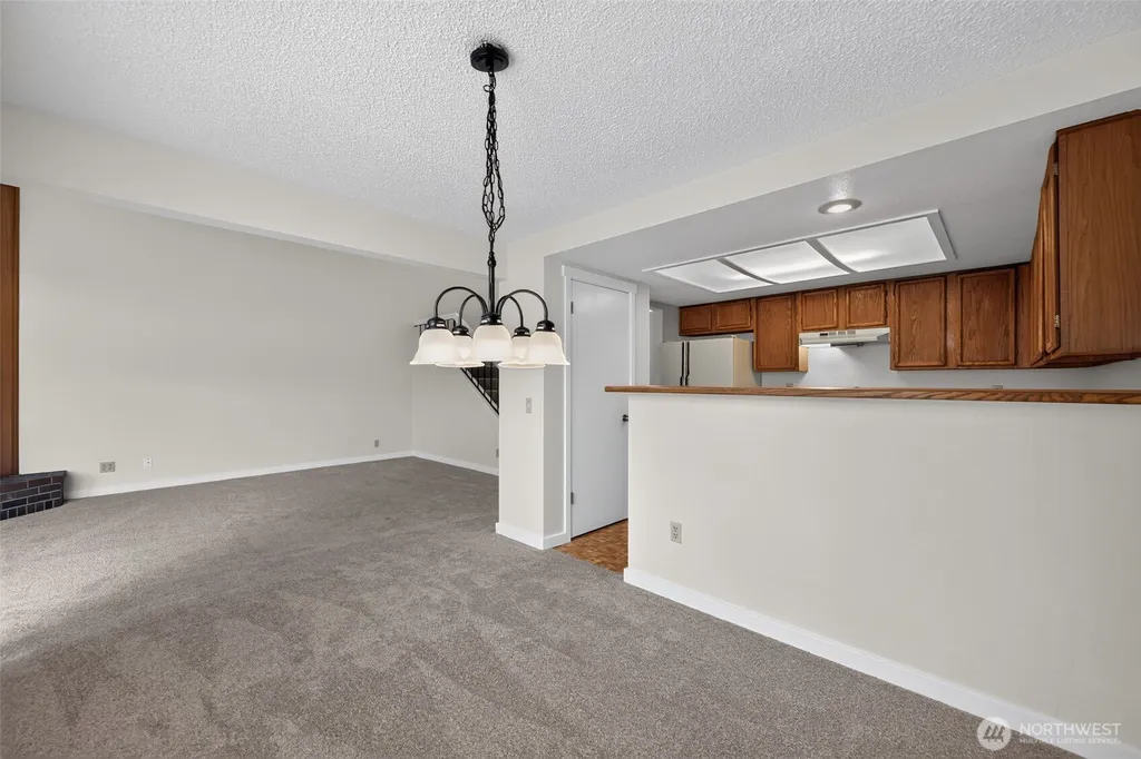 25028 110th Avenue SE Kent WA 98030