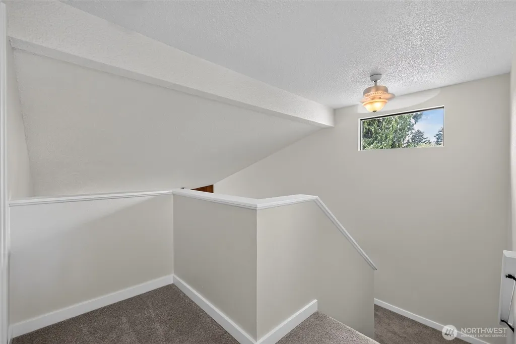 25028 110th Avenue SE Kent WA 98030