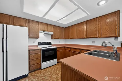 25028 110th Avenue SE Kent WA 98030