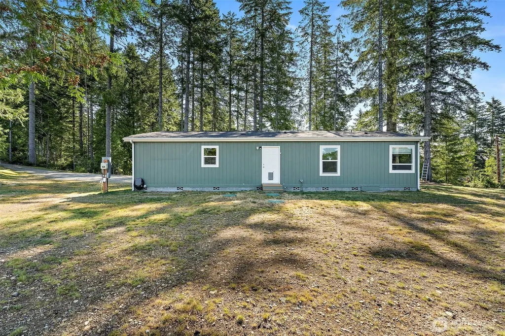 2768 Ridgecrest Drive W Bremerton WA 98312