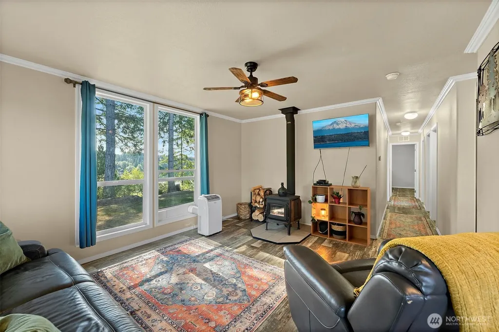 2768 Ridgecrest Drive W Bremerton WA 98312
