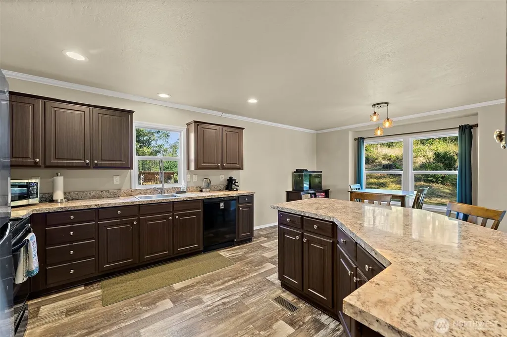 2768 Ridgecrest Drive W Bremerton WA 98312