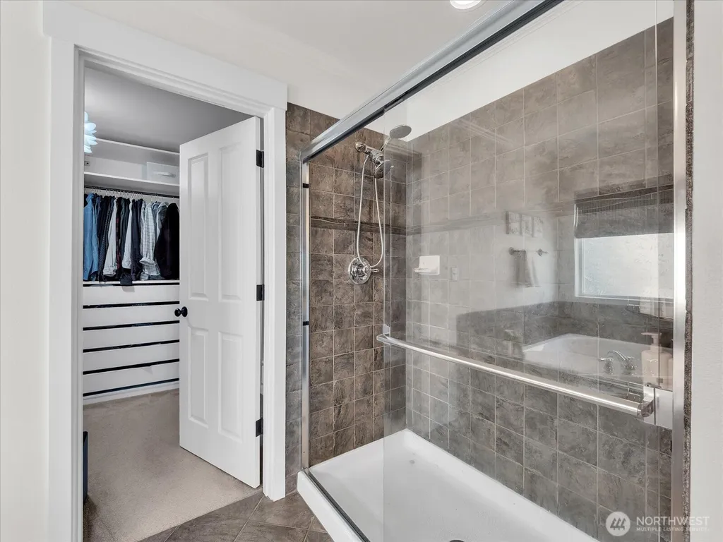 23009 36th Dr SE Bothell WA 98021