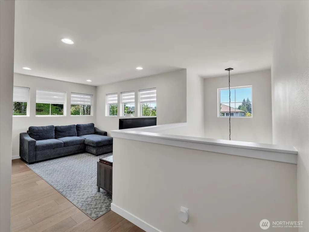 23009 36th Dr SE Bothell WA 98021