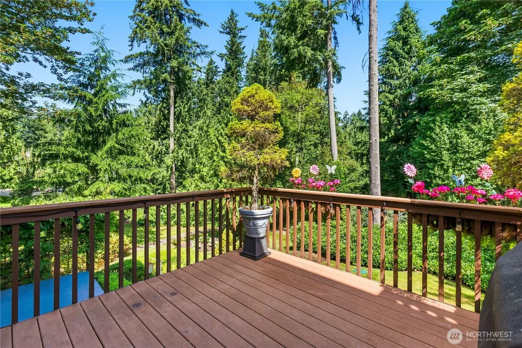 11215 29th Street SE Lake Stevens WA 98258
